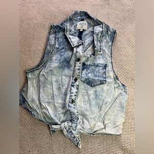 Women’s Top